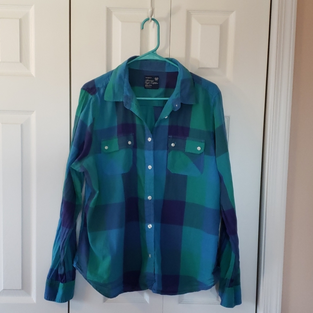 American Eagle Plaid Button Up